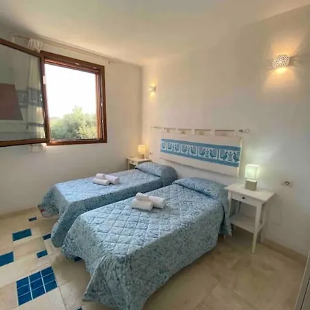 Casa Elena, Vicina Al Mare E Al Centro Di Budoni.